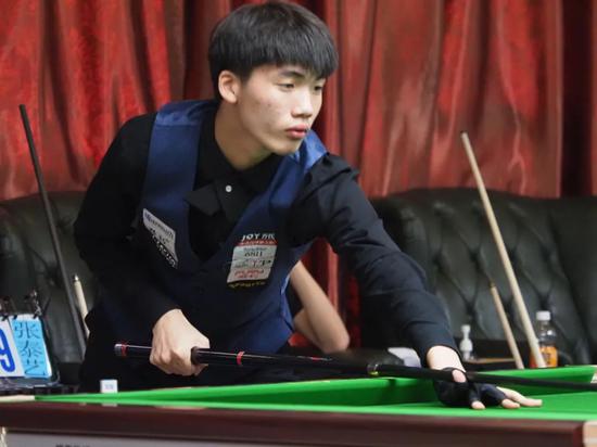 而在这场体 而在这场体