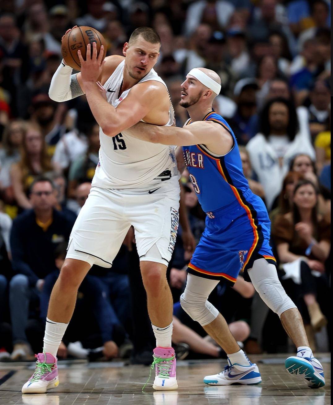 洞使得球队 洞使得球队